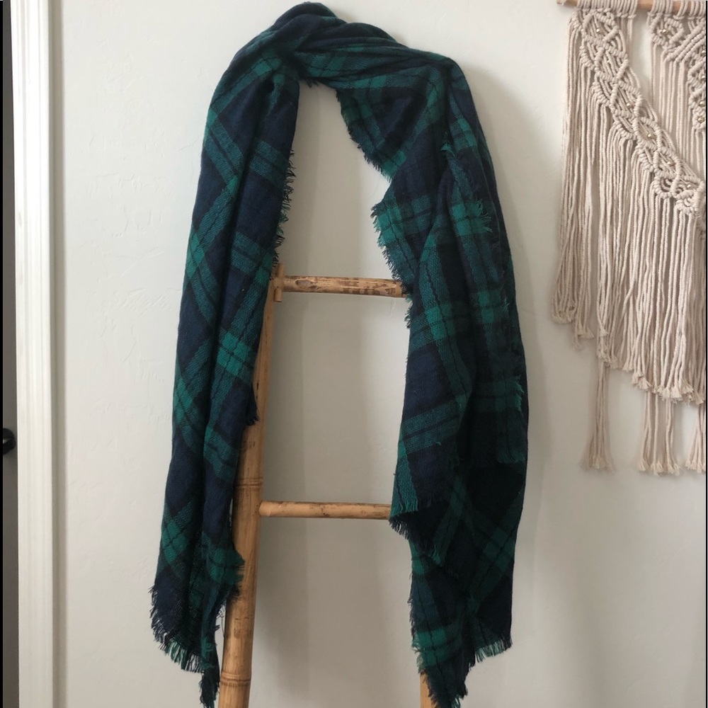 Navy and Forest green flannel blanket scarf